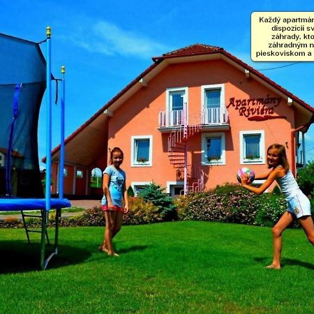 Apartmany Riviera A Chalupa Riviera Liptov, Bešeňová מראה חיצוני תמונה