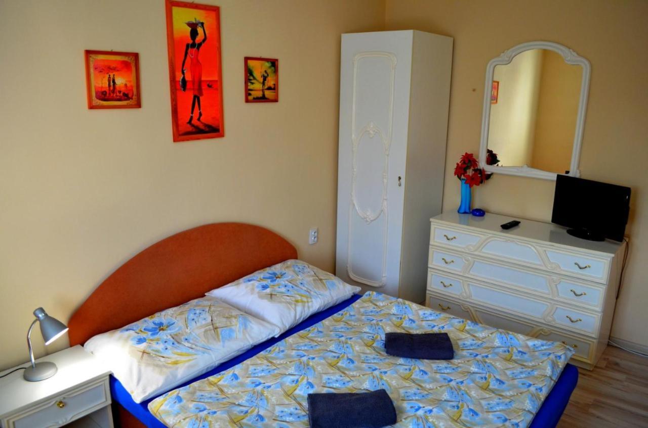 Apartmany Riviera A Chalupa Riviera Liptov, Bešeňová מראה חיצוני תמונה