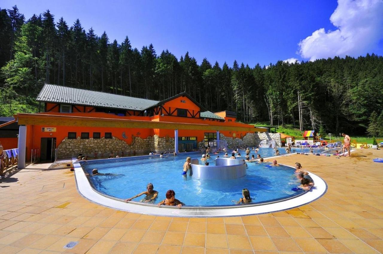 Apartmany Riviera A Chalupa Riviera Liptov, Bešeňová מראה חיצוני תמונה