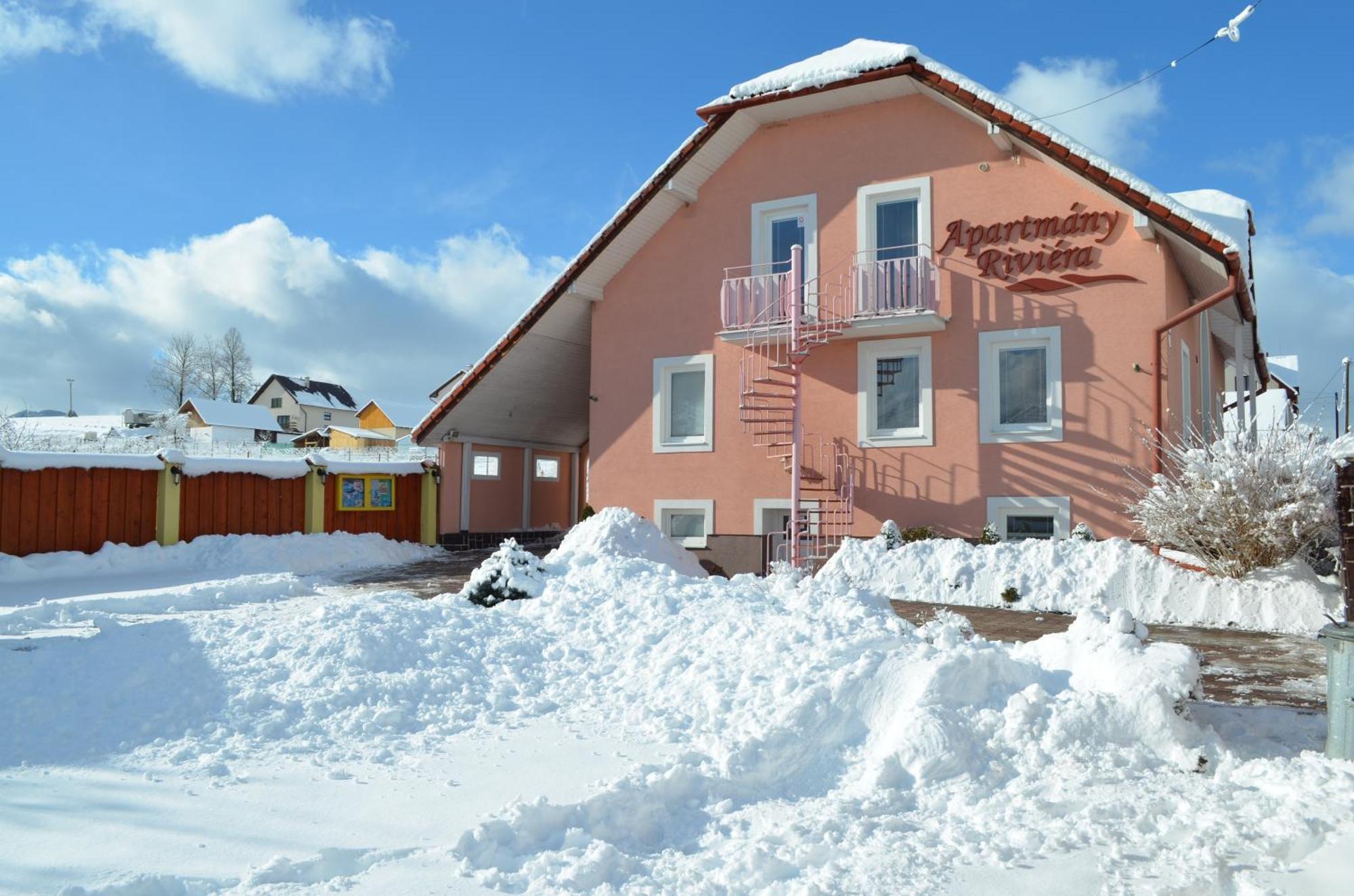 Apartmany Riviera A Chalupa Riviera Liptov, Bešeňová מראה חיצוני תמונה